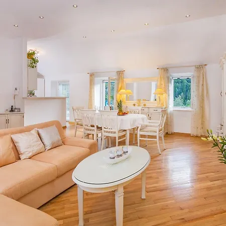 Vila Sweet Mokošica